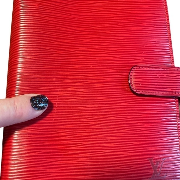 Louis Vuitton EPI Red Leather Agenda MM (Medium size) - Picture 10 of 16